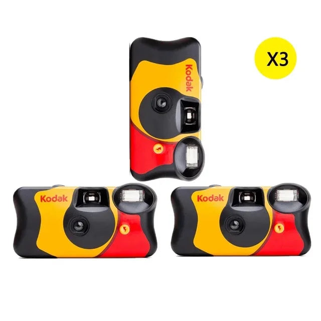 Kodak FunSaver Disposable Camera – Single Use, Flash, 27/39 Exposures